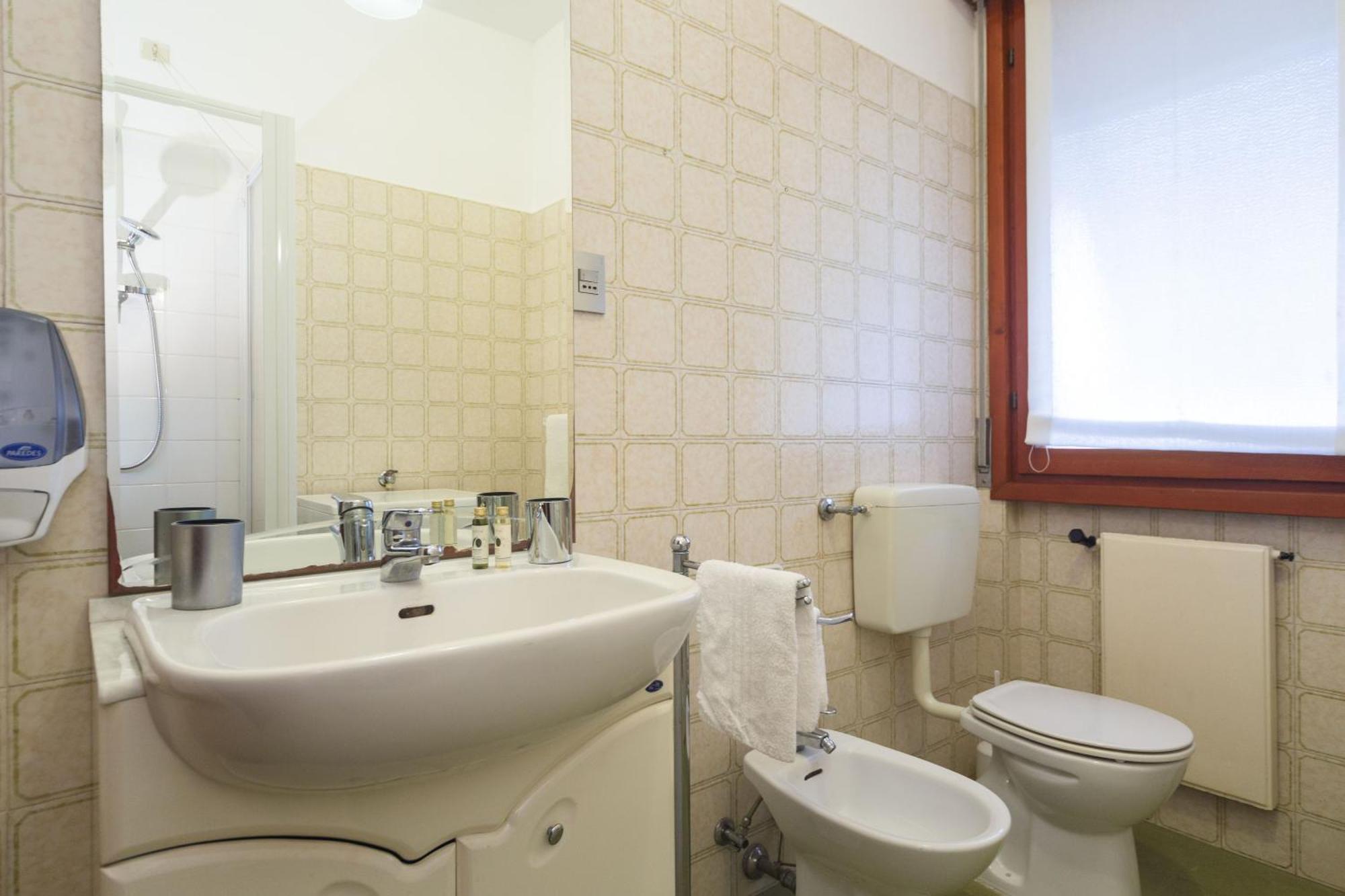 Casa Anna Sea View, Pool, Parking & Wifi Apartment Рапало Екстериор снимка